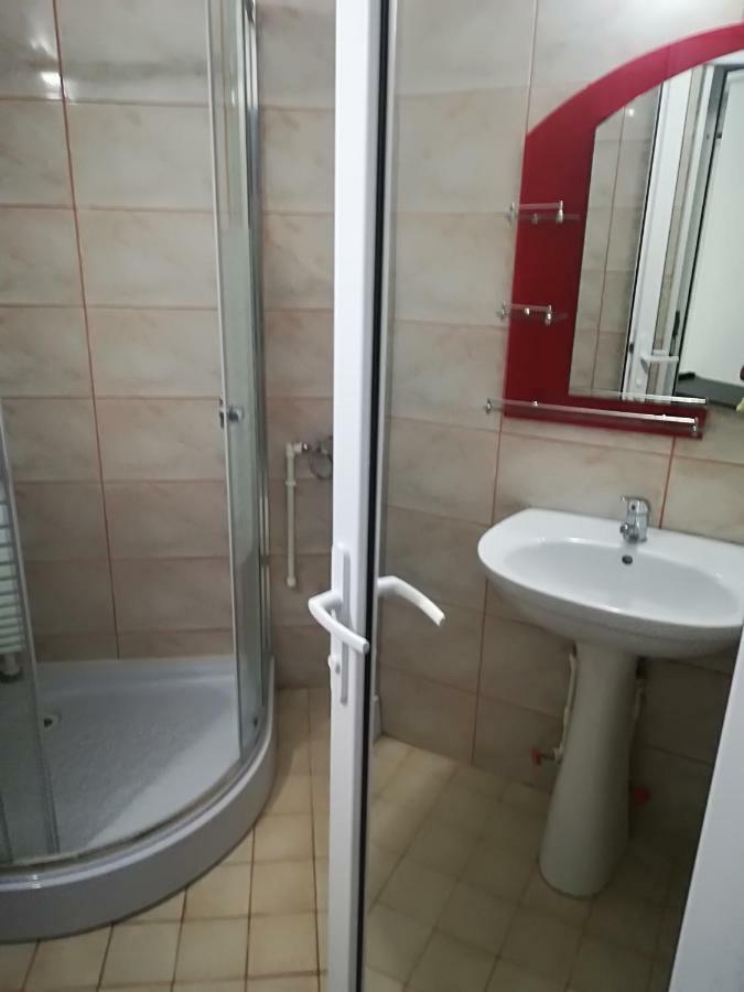 Vila Axel Костинещи Екстериор снимка